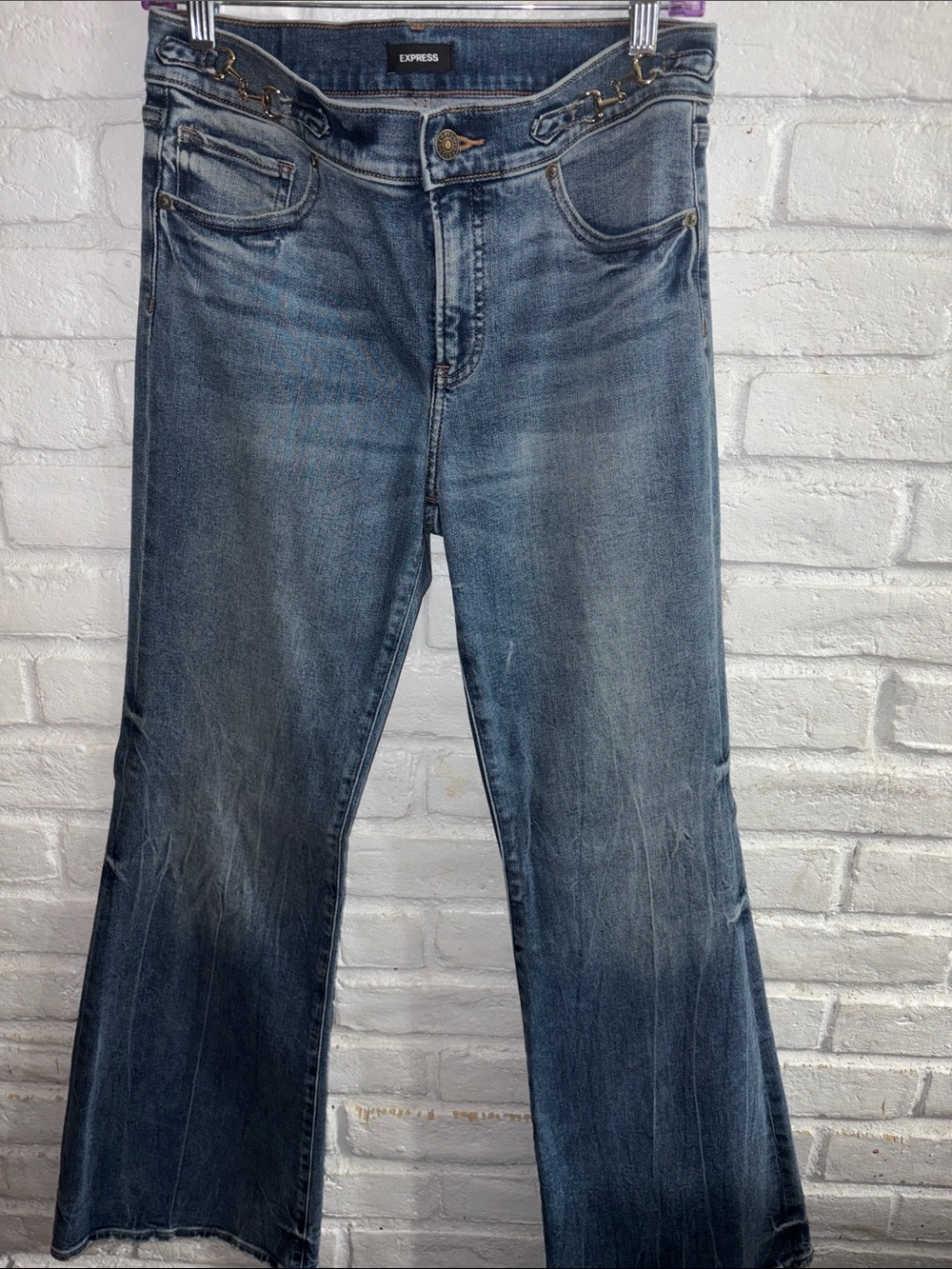 Express Women's Mid Blue 70’s Flare Jeans 6R